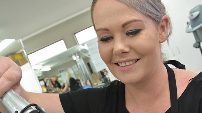  UCOL hairdressing student, Tabitha Ayre