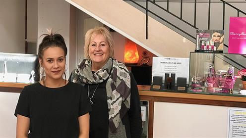 Two women in a salon - UCOL | Te Pūkenga graduate Koralee Tamati and The Edge Beauty salon owner Paula Wade