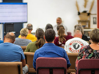 Learners attending Te Reo class