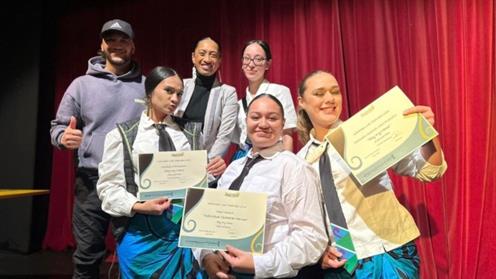 UCOL Te Pūkenga Performing Arts ākonga with their awards UCOL Te Pūkenga Performing Arts ākonga with their awards